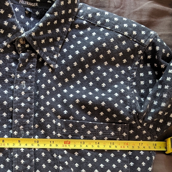 Feltraiger Long Sleeve w/ Spade Pattern - Picture 4 of 8